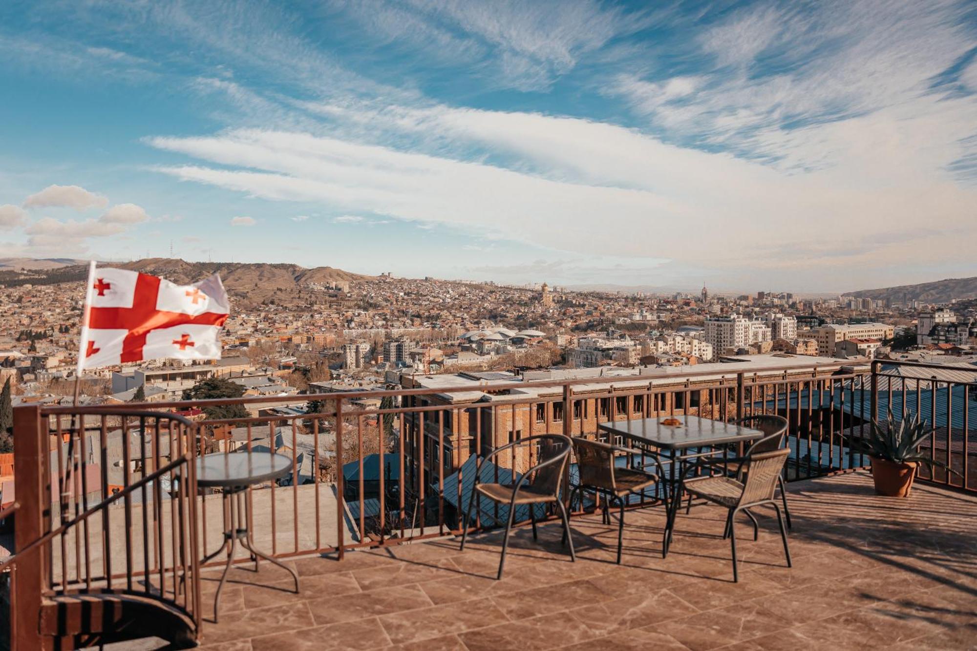 Apartment On Borbalo 16 Tbilisi ภายนอก รูปภาพ