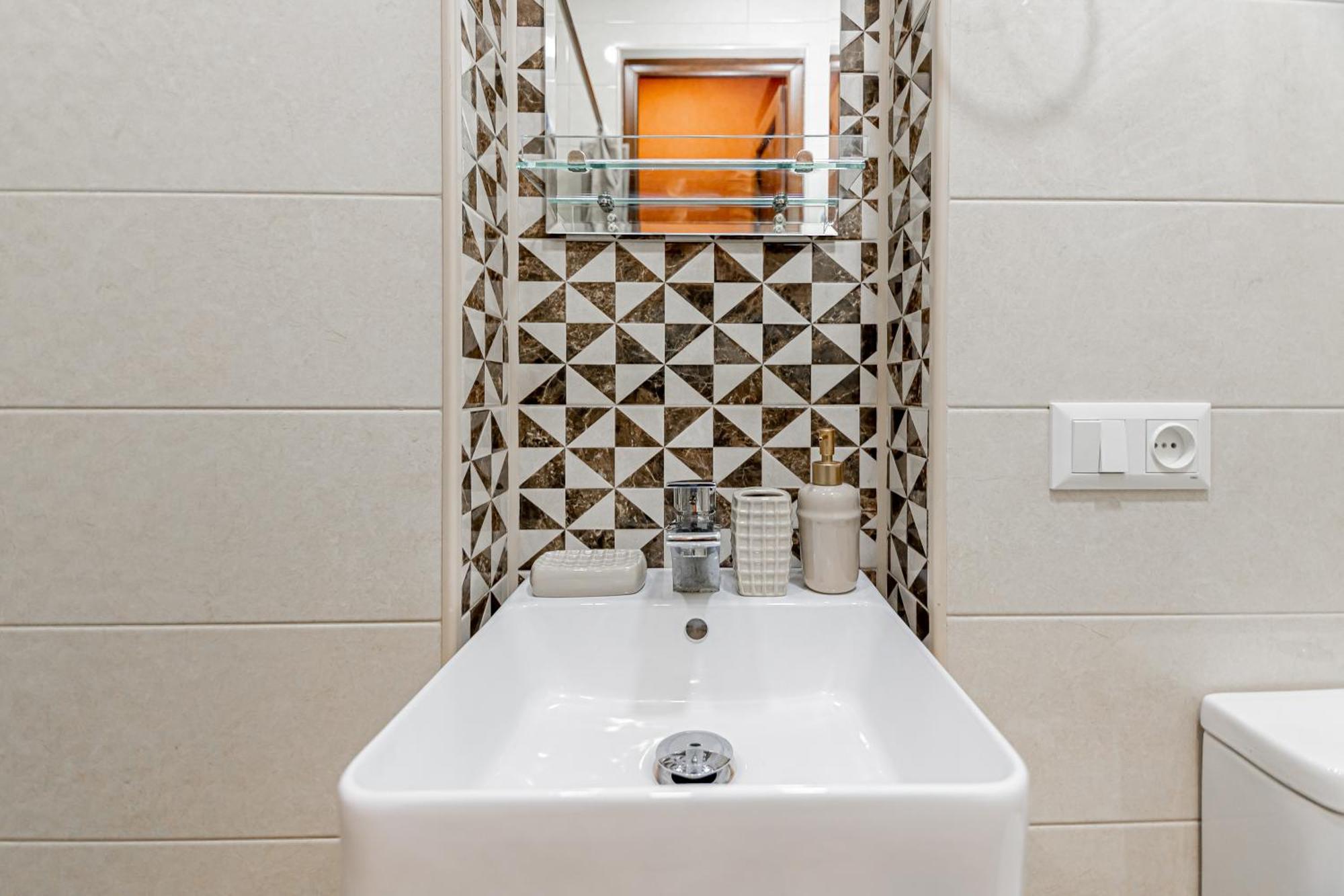 Apartment On Borbalo 16 Tbilisi ภายนอก รูปภาพ